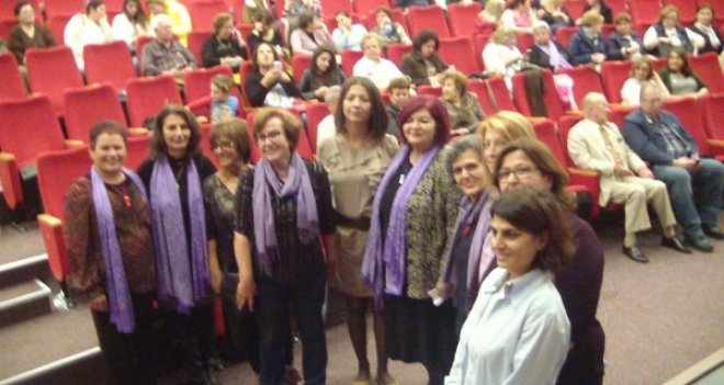 Cumhuriyet kadınlarından şiddete filmli protesto