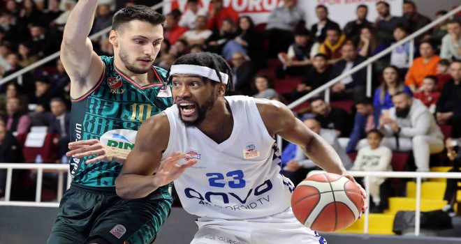 Pınar Karşıyaka, İstanbul'da kayıp