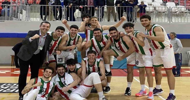Karşıyaka Belediyespor farklı galip