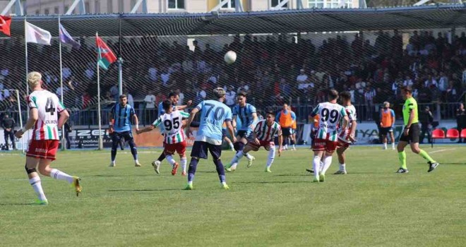 Karşıyaka'ya yine son dakika darbesi...