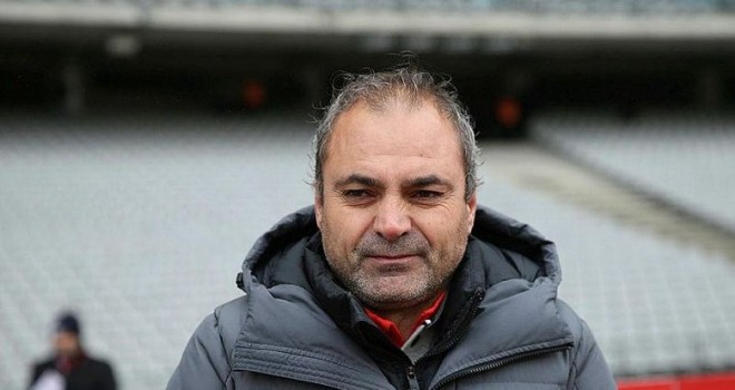 Karşıyaka Erkan Sözeri ile anlaştı