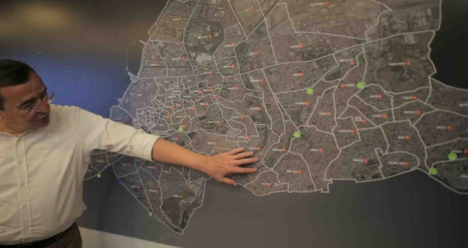 Batur: Uçaktan bakanlar  modern bir Konak görecek