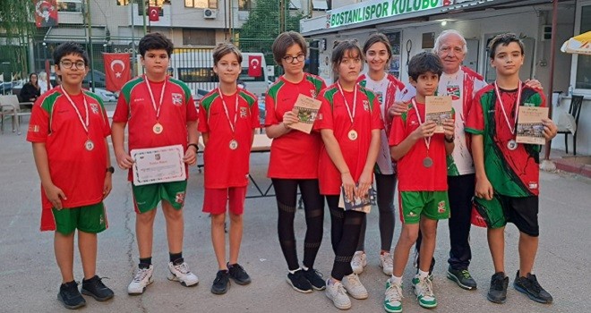 29 Ekim Masa Tenisi Turnuvası nefesleri kesti