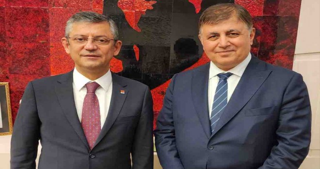 Tugay'dan yeni başkan Özel'e ziyaret