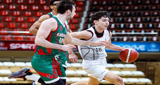 Karşıyaka'nın gençleri Gaziantep'te galip