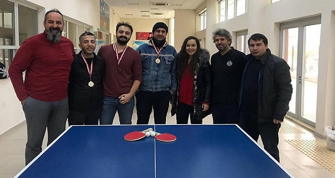 Karşıyaka Belediyesi’nde Masa Tenisi Heyecanı