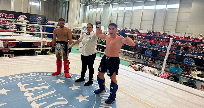 Bostanlısporlu Gökmen yarı finalde...