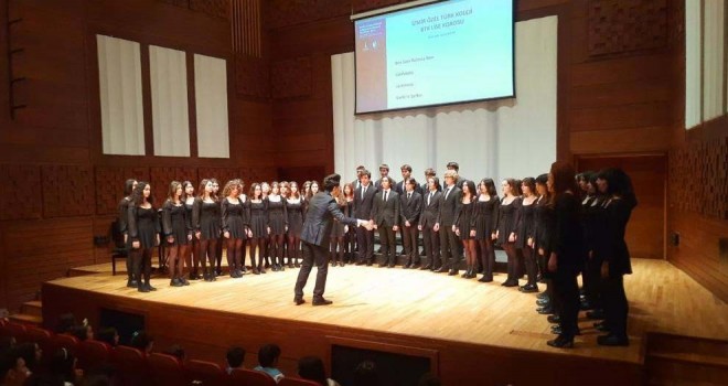 İzmir Uluslararası Çoksesli Korolar Festivali’ne yoğun ilgi
