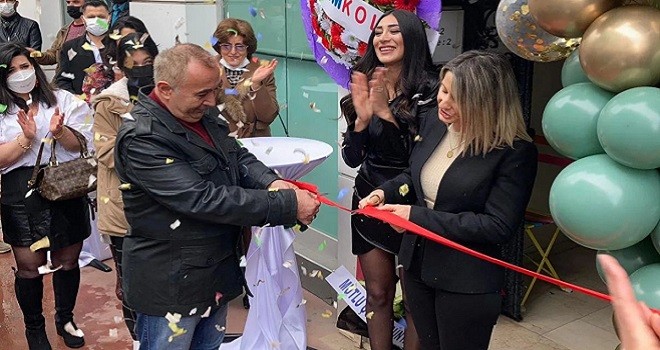 Karşıyaka Halk Eğitim'den kadınlarımıza büyük destek!..