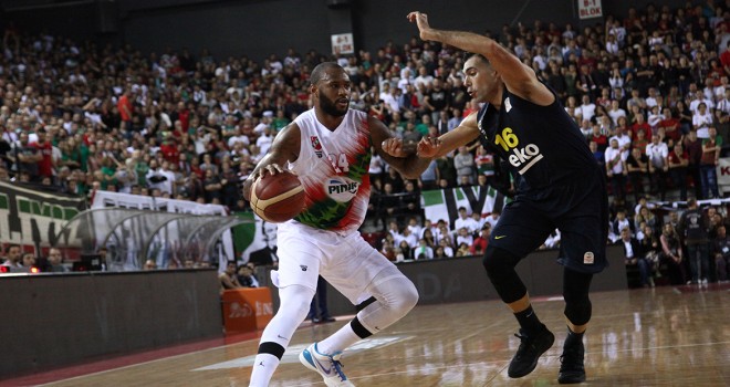 Pınar Karşıyaka, Tofaş deplasmanında