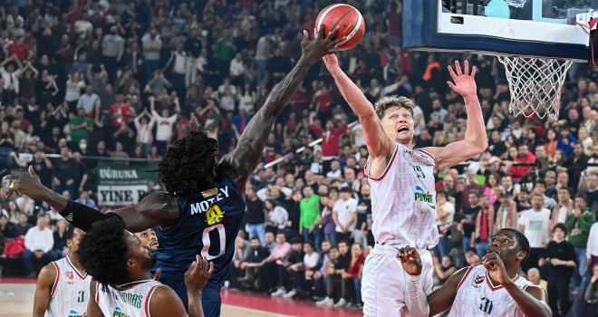 Pınar Karşıyaka, Fenerbahçe'yi eli boş yolladı