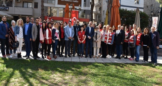 Kızılay Karşıyaka Şubesi sosyal sorumlulukta önde