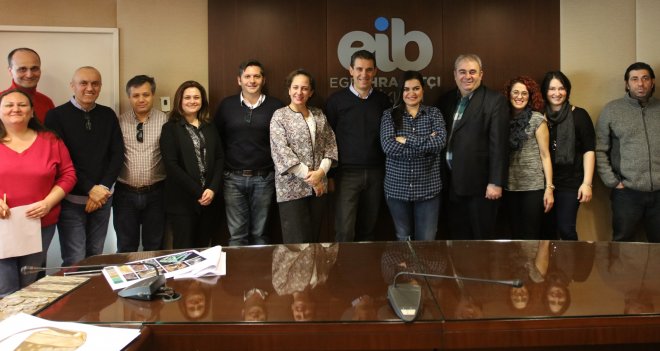 Deri tasarım yarışmasına kadınlar damga vurdu