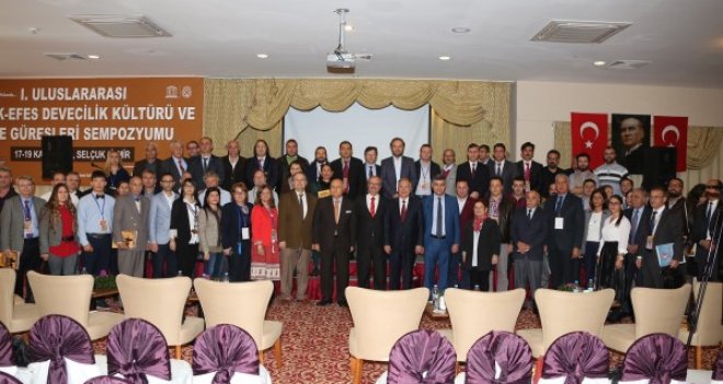 Devecilik kültürü ve deve güreşleri sempozyum başladı