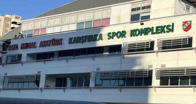 Mustafa Kemal Atatürk Karşıyaka Spor Salonu kompleks oldu