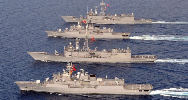 Donanma, İzmir Limanı'nı ziyaret edecek