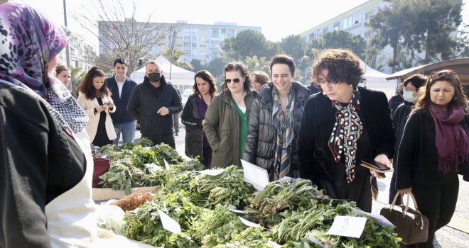 Karşıyaka Ege Otları Festivali’nin ilk günü geride kaldı