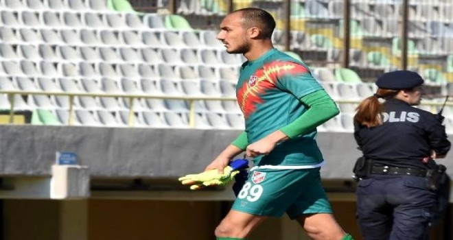 Karşıyaka'da kaleyi Mehmet kaptı...