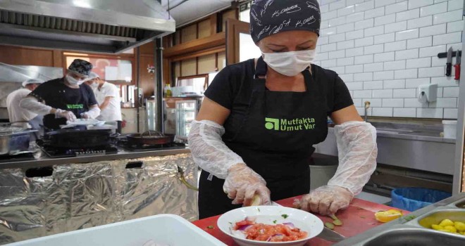 Kent A.Ş. “Mutfakta Umut Var” projesine ortak oldu