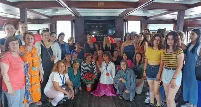 Roman kadınlar Körfez turuna katıldı
