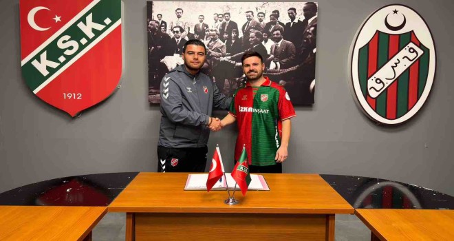 Murat Arslan Kaf Kaf'a imzayı attı