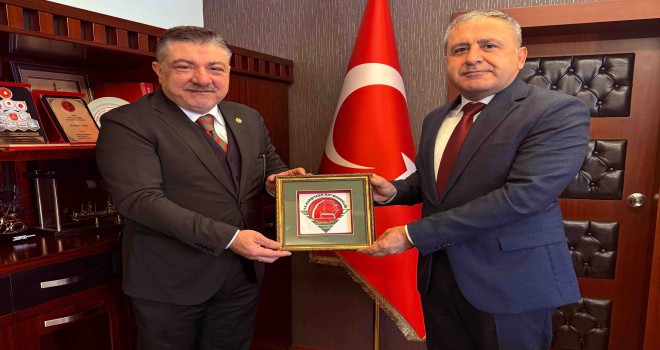 Kaymakam Demir’den Karadeniz’e 10.yıl teşekkür plaketi