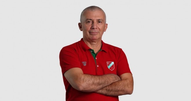 Karşıyaka voleybolda dümene yine Reşat Yazıcıoğulları geçti