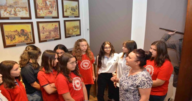 Öğrencilerden İlkkurşun ve Milli Mücadele Anı Evi'ne büyük ilgi