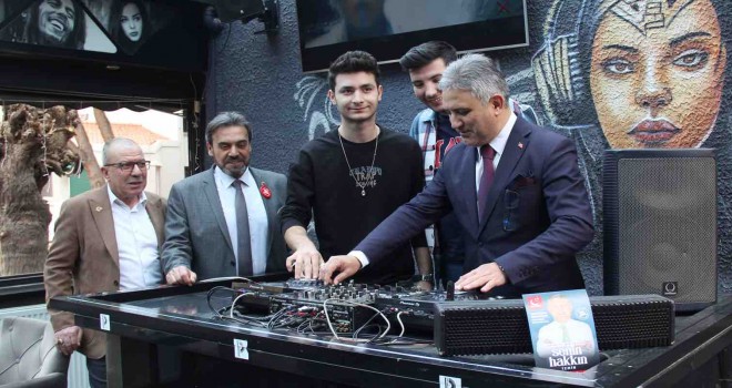 Saadet Parti'li Erduran farklı yönetim anlayışına destek istedi