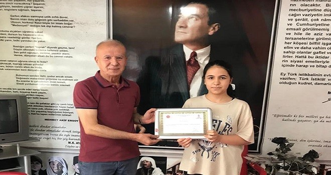 Karşıyaka Müftülüğü'nden Vatan ve Bayrak Sevgisi...