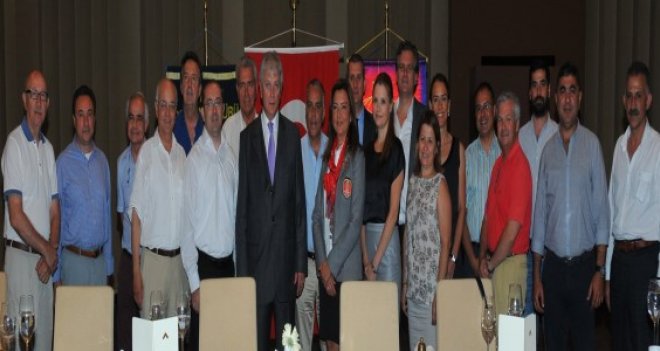 EBSO'DAN BAKAN ZEYBEKCİ'YE