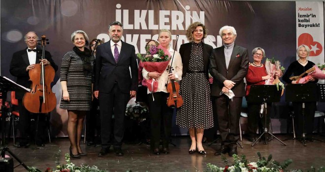 Bayraklı’nın Mandolin Orkestrası büyüledi
