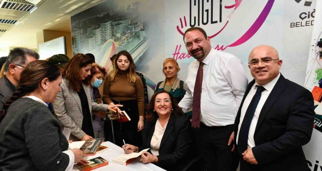 Çiğli'de ''Kadının Siyasetteki Yeri'' konuşuldu