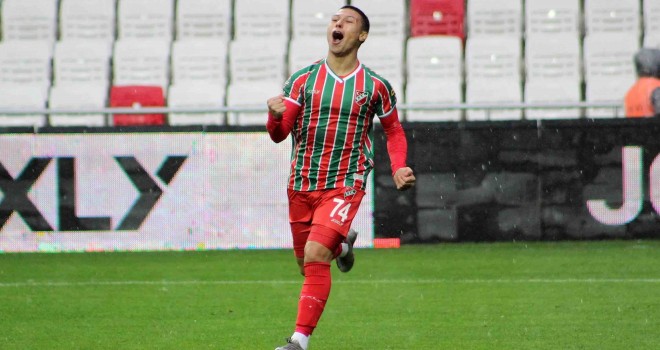 Karşıyaka'da gençler takımda kalacak