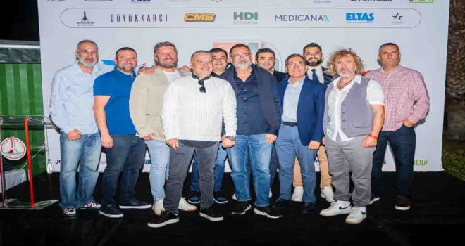 Pınar Karşıyaka’dan yeni sezona merhaba kokteyli