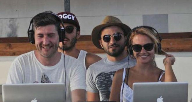 ECE ERKEN ÇEŞME'DE DJ OLDU