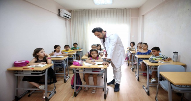 Karşıyaka’da ders zili çaldı