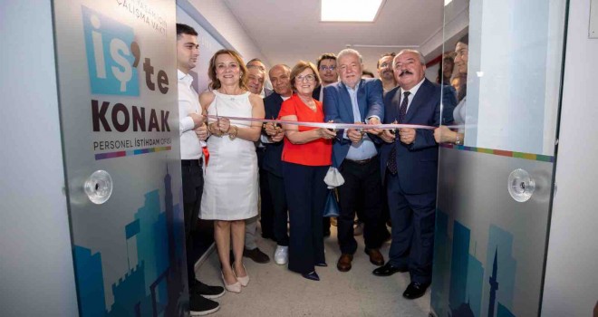 ''İş’te Konak'' kapılarını açtı