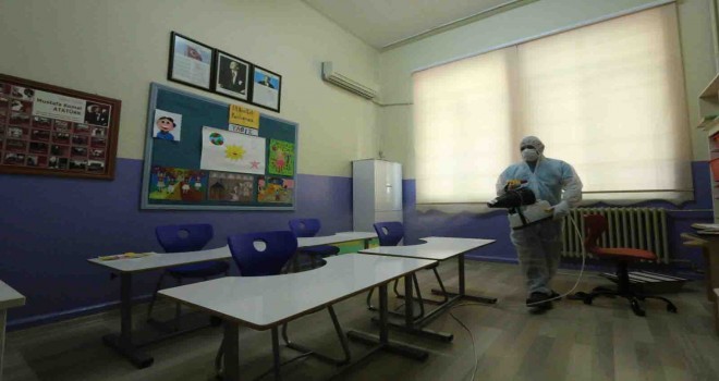 Konak’ta LGS öncesi dezenfektan seferberliği