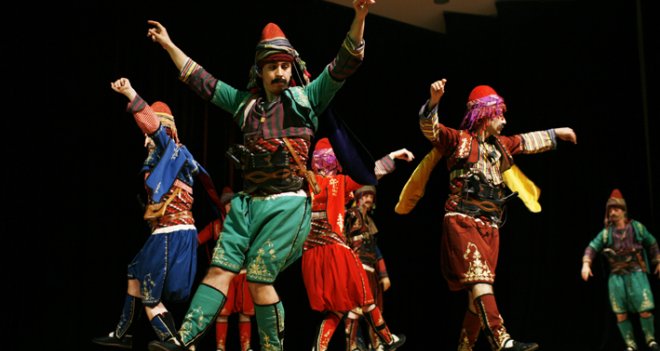 Ege'nin Efeleri festival sahnesinde...