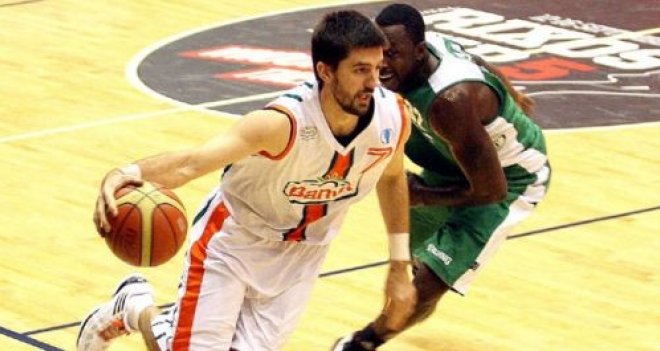 Erkan Veyseloğlu Pınar Karşıyaka'da