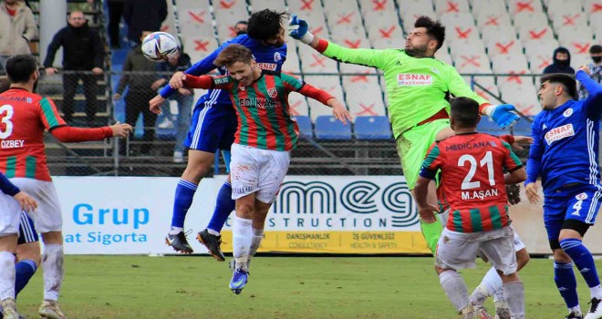 Karşıyaka fırsat tepti...