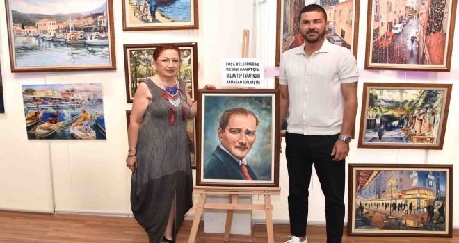 Foça'da yağlıboya resim sergisi