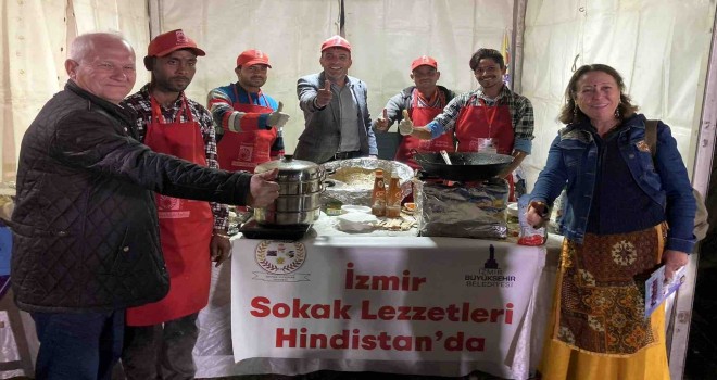 İzmir sokak lezzetleri Hindistan yolcusu