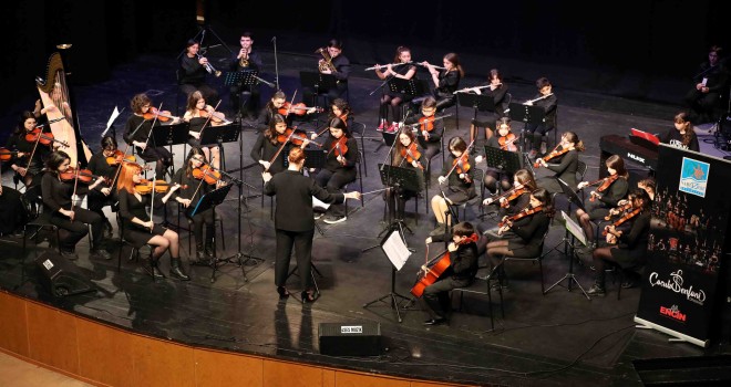 Çocuk Senfoni Aydın'da sahne aldı