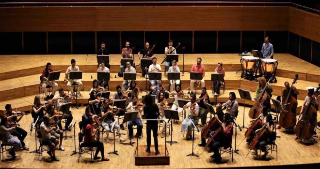 İzmir Oda Orkestrası sezonu 20 Eylül'de açacak