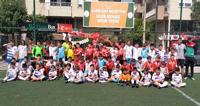 Bostanlıspor’dan muhteşem 23 Nisan Kutlaması