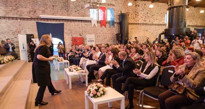 Kadınlar İzmir’den ses verdi