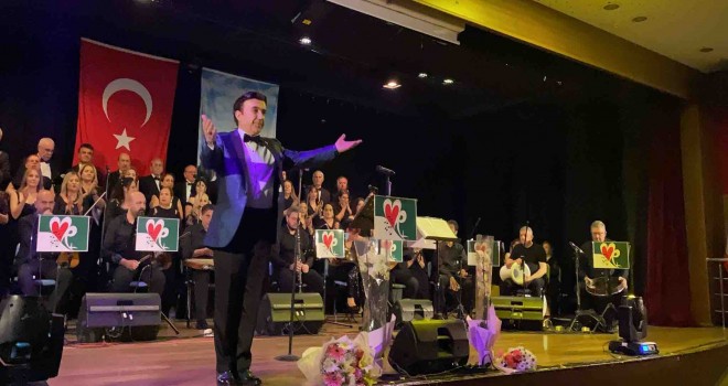 Çatı Bostanlı Müziğin Renkleri Korosu'ndan muhteşem bahar konseri