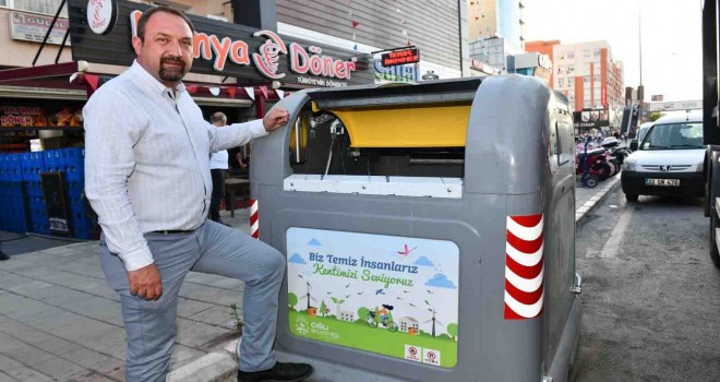 Çiğli’de çöp konteynerleri yenileniyor